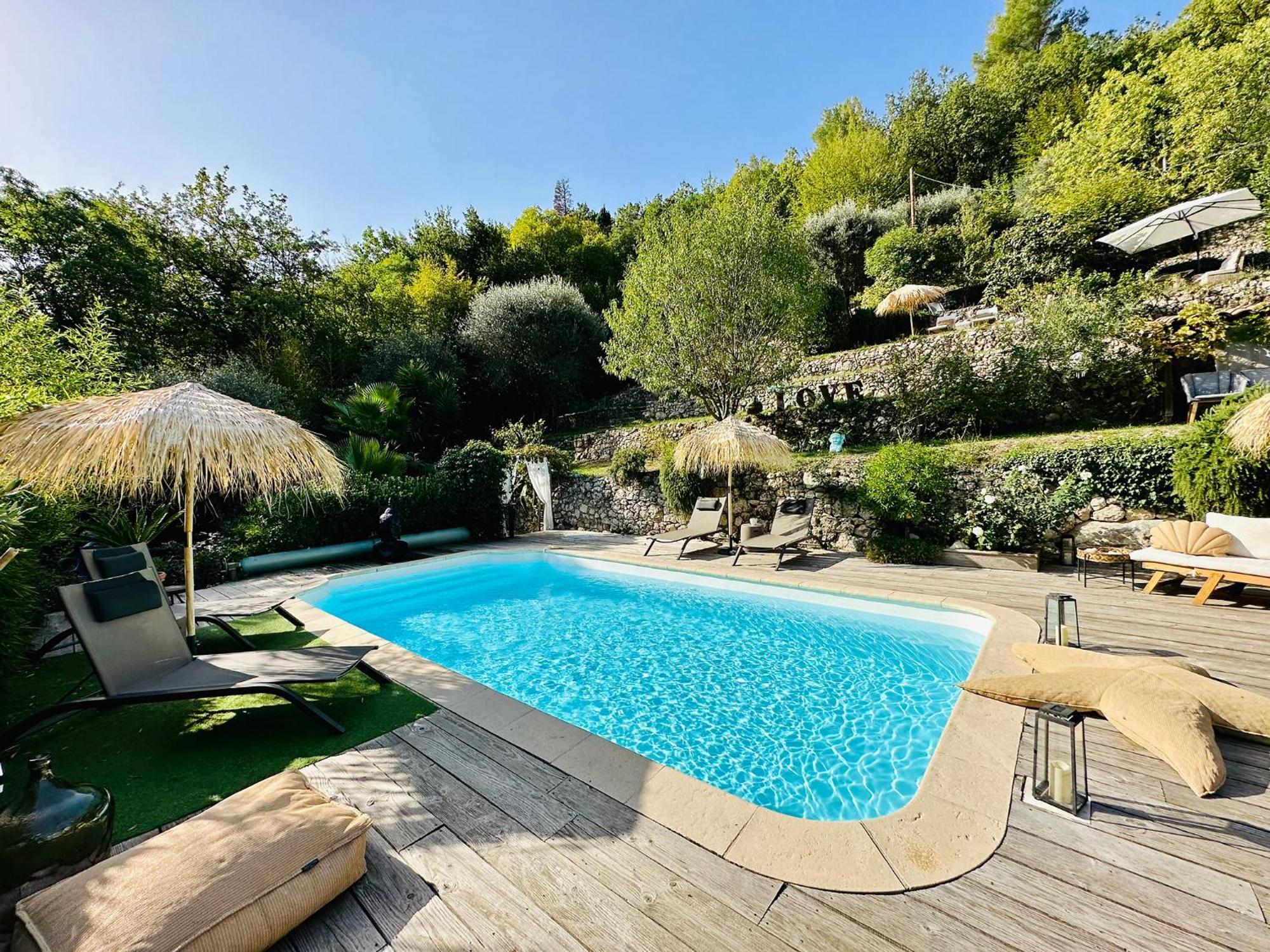Domaine Les Deux Roches Apartment Le Bar-sur-Loup Exterior photo