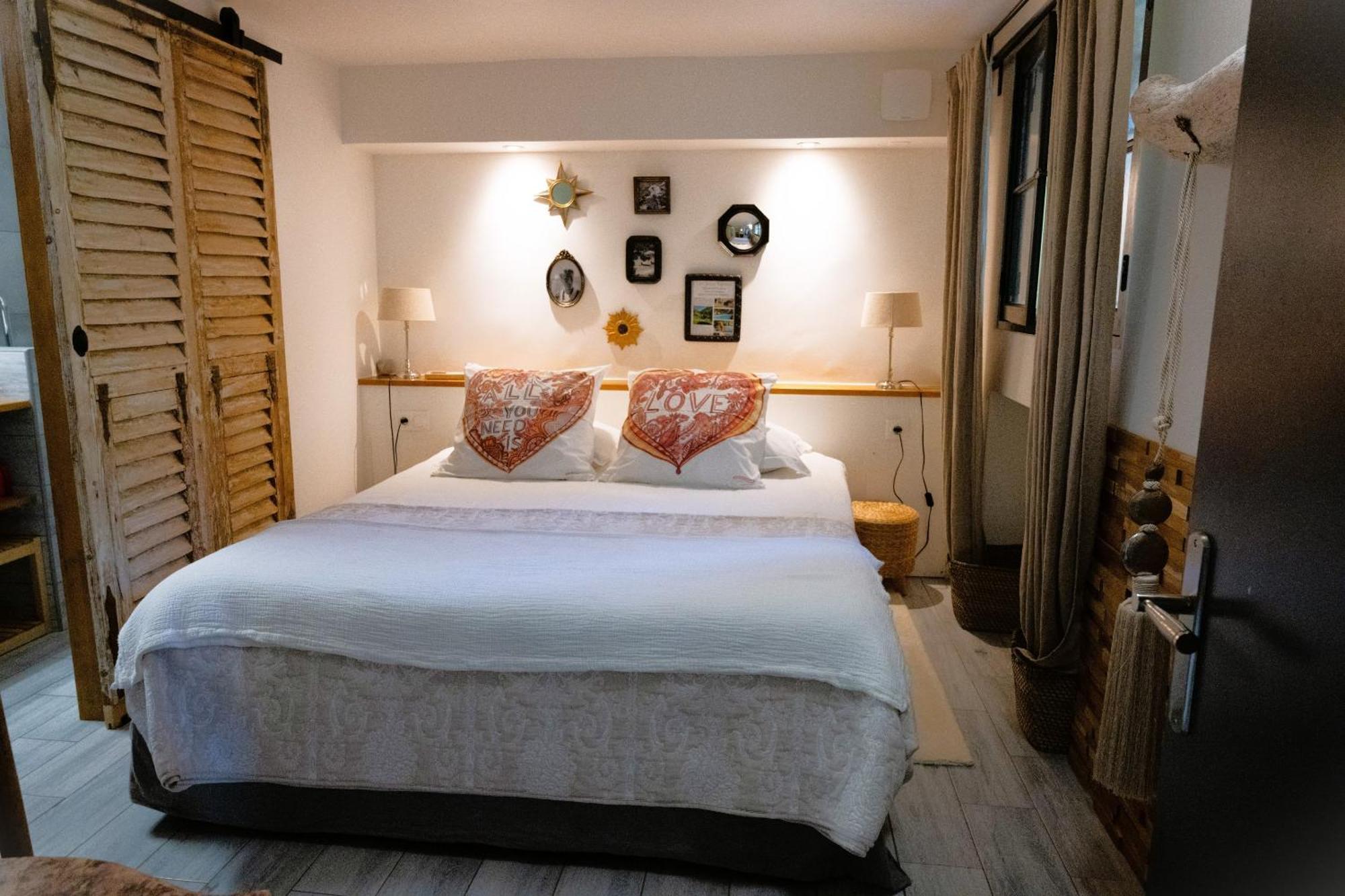 Domaine Les Deux Roches Apartment Le Bar-sur-Loup Room photo